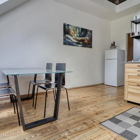 Zenloft Apartman Еґер Екстер'єр фото